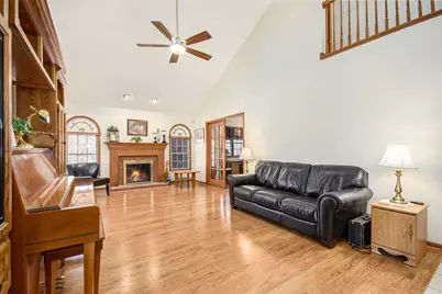 8856 Patrick Court, Woodridge, IL 60517 - Photo 4