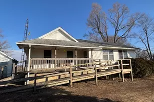 5106 N Cunningham Ave, Urbana, IL 61802 - Photo 2