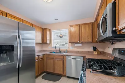 34314 N Barberry Road, Round Lake Beach, IL 60073 - Photo 4