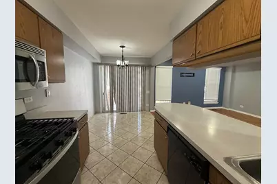 210 Shadybrook Lane, Aurora, IL 60504 - Photo 10