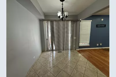 210 Shadybrook Lane, Aurora, IL 60504 - Photo 8