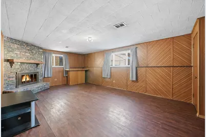 801 W Main Street, Bensenville, IL 60106 - Photo 18