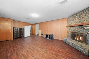 801 W Main St, Bensenville, IL 60106 - Photo 20