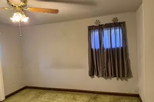 17226 Community St, Lansing, IL 60438 - Photo 8