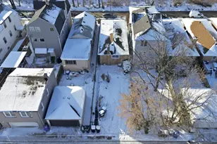 3415 N Kenton Ave, Chicago, IL 60641 - Photo 4