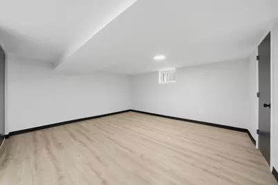 3415 N Kenton Avenue, Chicago, IL 60641 - Photo 22