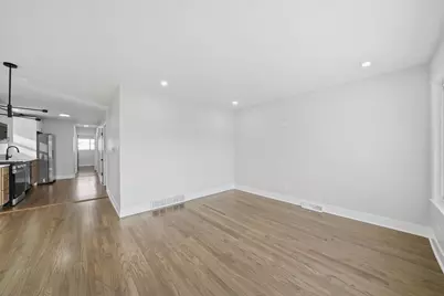 3415 N Kenton Avenue, Chicago, IL 60641 - Photo 14
