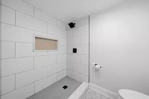 3415 N Kenton Ave, Chicago, IL 60641 - Photo 24