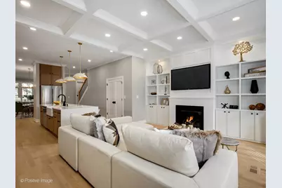 4507 N Bernard Street, Chicago, IL 60625 - Photo 16