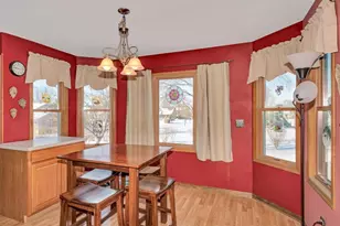 618 Mendota Ln, Romeoville, IL 60446 - Photo 10