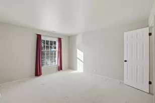 4980 Kimball Hill Dr, Rolling Meadows, IL 60008 - Photo 10