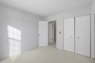 4980 Kimball Hill Dr, Rolling Meadows, IL 60008 - Photo 14