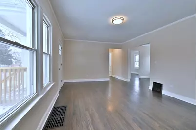 9016 Southview Avenue, Brookfield, IL 60513 - Photo 12