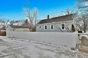 9016 Southview Ave, Brookfield, IL 60513 - Photo 4