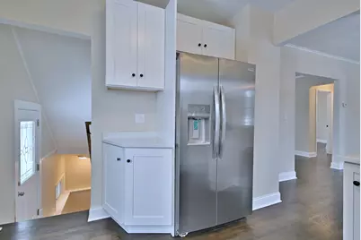 9016 Southview Avenue, Brookfield, IL 60513 - Photo 20