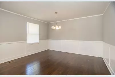 9156 S Colfax Avenue, Chicago, IL 60617 - Photo 8