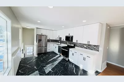 222 Saint Marys Parkway, Buffalo Grove, IL 60089 - Photo 8