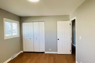 222 St Marys Pkwy, Buffalo Grove, IL 60089 - Photo 14