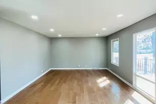 222 St Marys Pkwy, Buffalo Grove, IL 60089 - Photo 2