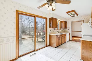 4610 34th Ave, Moline, IL 61265 - Photo 14
