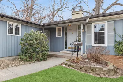4610 34th Avenue, Moline, IL 61265 - Photo 2