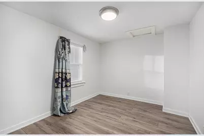 527 S Calumet Avenue, Aurora, IL 60506 - Photo 6