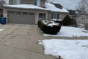 9732 Austin, Oak Lawn, IL 60453 - Photo 1