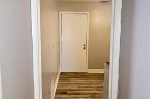 7630 S Jeffery Blvd, Chicago, IL 60649 - Photo 8