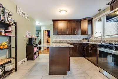 8254 Linder Avenue, Burbank, IL 60459 - Photo 4