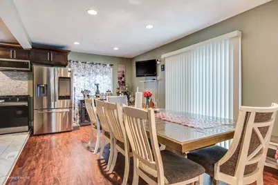 8254 Linder Avenue, Burbank, IL 60459 - Photo 8