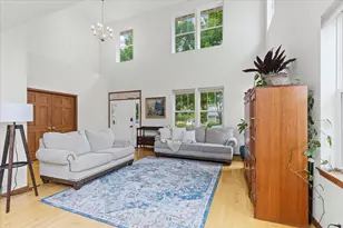 306 Lasalle St, Vernon Hills, IL 60061 - Photo 4