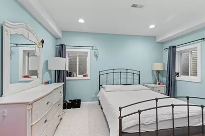 306 Lasalle Street, Vernon Hills, IL 60061 - Photo 20