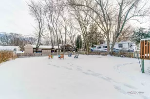 36719 N Lawrence Dr, Lake Villa, IL 60046 - Photo 20