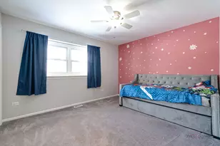 36719 N Lawrence Dr, Lake Villa, IL 60046 - Photo 10