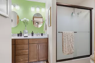 3041 55th St, Moline, IL 51265 - Photo 20