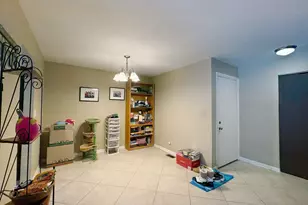 2830 Northampton Dr, Rolling Meadows, IL 60008 - Photo 4