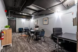 30 E Huron St, Chicago, IL 60611 - Photo 24