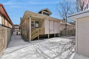 7944 S Blackstone Ave, Chicago, IL 60619 - Photo 20