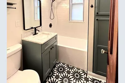 2447 N Mozart Street #1, Chicago, IL 60647 - Photo 8