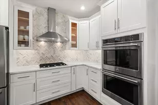 3412 Falkner Dr, Naperville, IL 60564 - Photo 6