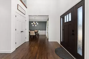 3412 Falkner Dr, Naperville, IL 60564 - Photo 2