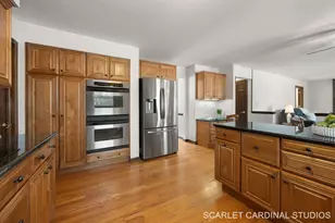 307 Leeds Ct, Naperville, IL 60565 - Photo 4