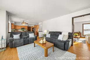 307 Leeds Ct, Naperville, IL 60565 - Photo 8