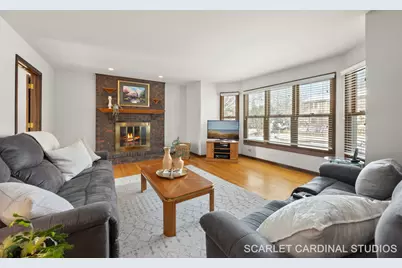 307 Leeds Court, Naperville, IL 60565 - Photo 6