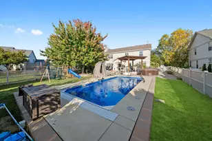 25143 W Glen Oaks Ln, Shorewood, IL 60404 - Photo 38