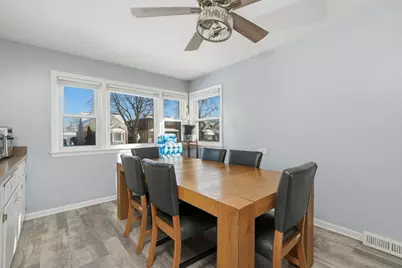 1822 N 18th Avenue, Melrose Park, IL 60160 - Photo 8