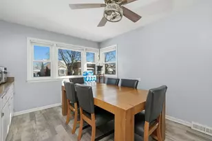 1822 N 18th Ave, Melrose Park, IL 60160 - Photo 8