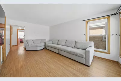 1822 N 18th Avenue, Melrose Park, IL 60160 - Photo 4