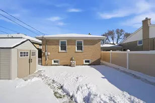 1822 N 18th Ave, Melrose Park, IL 60160 - Photo 26
