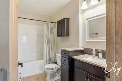 233 W Hawthorne Drive, Round Lake Beach, IL 60073 - Photo 18
